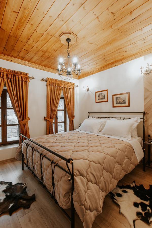 Hotel Ss Kekezi Гірокастра Екстер'єр фото